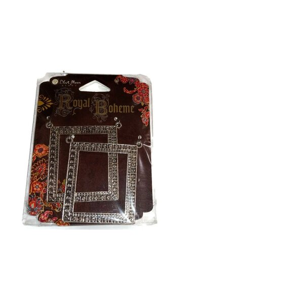 NOS Lot of Seven Pieces- Collection of Tokens and Charms - Picture 9 of 10